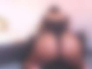 valeriahot69's Live Sex Cam Show