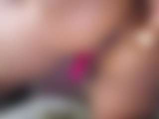 Live cam show with soy-sarah - Athletic on Strip Flash - Live Sex Shows