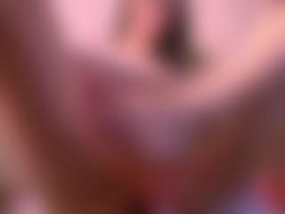 Dia's Live Sex Cam Show