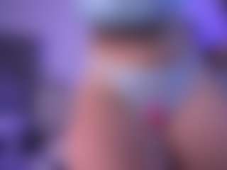Dia's Live Sex Cam Show