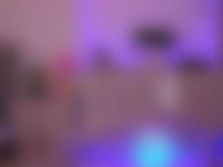 Dia's Live Sex Cam Show