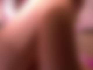 Dia's Live Sex Cam Show