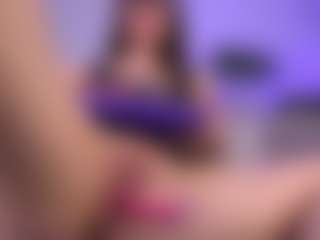 Dia's Live Sex Cam Show