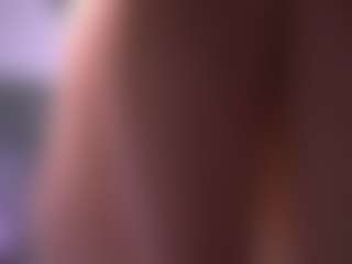 Live cam show with Dia - Skinny on camwithhim.com