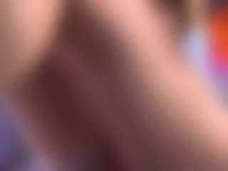 Dia's Live Sex Cam Show