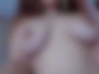 Merida-Red's Live Sex Cam Show