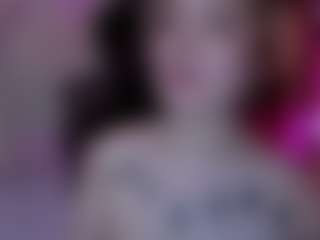 Merida-Red's Live Sex Cam Show