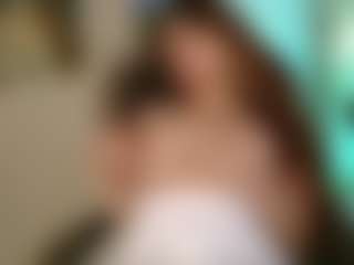 Merida-Red's Live Sex Cam Show