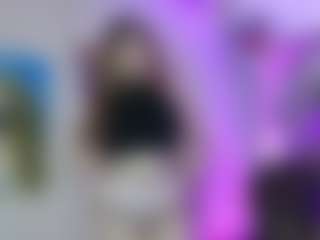 Merida-Red's Live Sex Cam Show