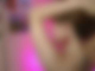 Merida-Red's Live Sex Cam Show