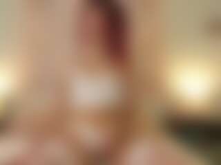 MissFreckles's Live Sex Cam Show