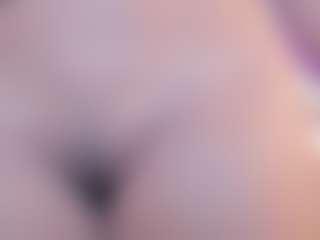 Live cam show with naughtyebonyy - Athletic BBW on AdultVida.com