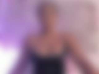 Live cam show with naughtyebonyy - Muscle on Camiplay Live