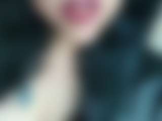 Salmamilf MILF webcam performer live streaming