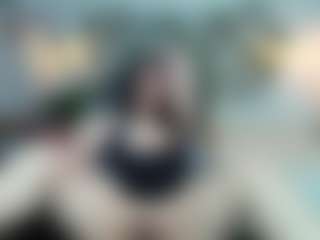 Salmamilf's Live Sex Cam Show