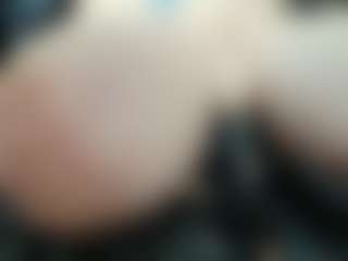 Salmamilf MILF webcam performer live streaming