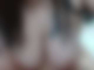 Salmamilf's Live Sex Cam Show