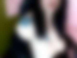 Salmamilf's Live Sex Cam Show