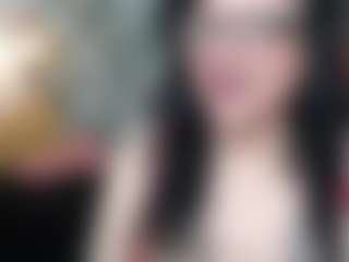 Salmamilf's Live Sex Cam Show