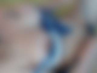 Salmamilf's Live Sex Cam Show