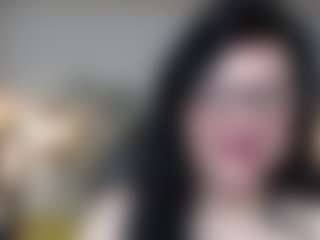 Salmamilf's Live Sex Cam Show