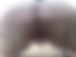 Live cam show with Salmamilf - Big Tits Mature on AdultVida.com
