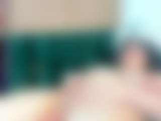 Salmamilf's Live Sex Cam Show