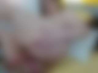 Live cam show with Salmamilf - Lingerie on Big Tits