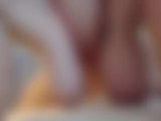 Live cam show with Salmamilf - Big Ass MILF on Camsoda