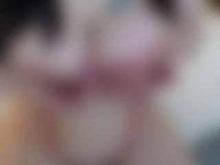 Salmamilf's Live Sex Cam Show