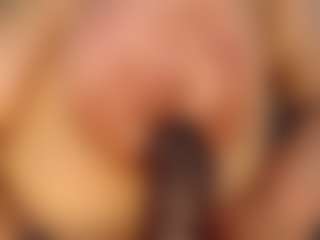 Salmamilf's Live Sex Cam Show