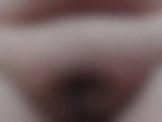Salmamilf's Live Sex Cam Show