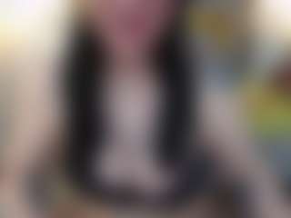 Live cam show with Salmamilf - Spy Mature on xxxlivecams.org