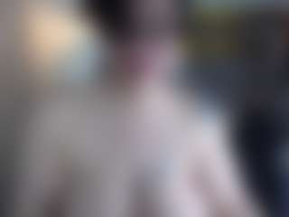 Salmamilf's Live Sex Cam Show
