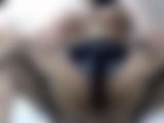 Salmamilf's Live Sex Cam Show