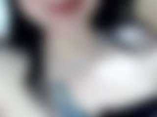 Live cam show with Salmamilf - Glasses on Camsoda