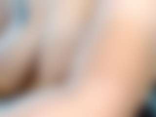 Live cam show with Salmamilf - Gamer Mature on fuck-show.com