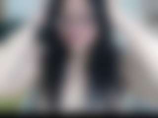 Salmamilf's Live Sex Cam Show
