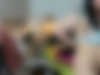 Salmamilf's Live Sex Cam Show