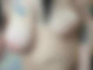 Salmamilf's Live Sex Cam Show