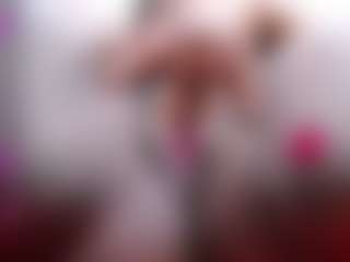 Live cam show with thickebonymilf - Eating Pussy on Hubzter Live
