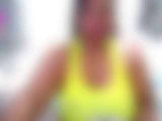 Live cam show with thickebonymilf - Bikini on Camsoda