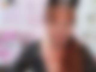 Live cam show with VanessaHotts - Lesbian on LiveSexCams6