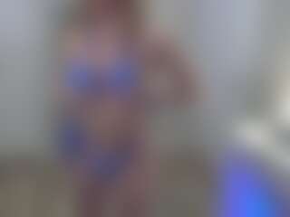 natalierayn99's Live Sex Cam Show
