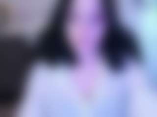 Live cam show with Lina - Smoking on StripNow