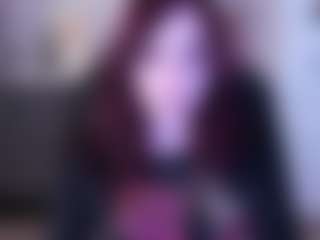 Live cam show with Lina - Smoking on Dolls Live