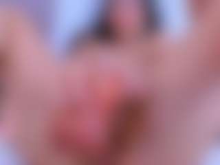 Fly-Kitty's Live Sex Cam Show
