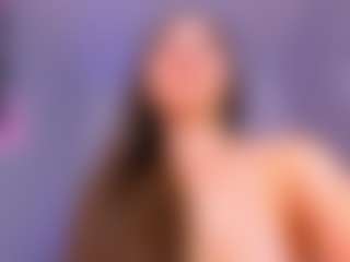 Fly-Kitty MILF webcam performer live streaming