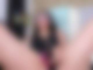 Live cam show with Lilyfoxx-1 - Middle Aged on xxxlivecams.org