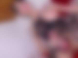 Live cam show with venuswhit - HD on Camsoda